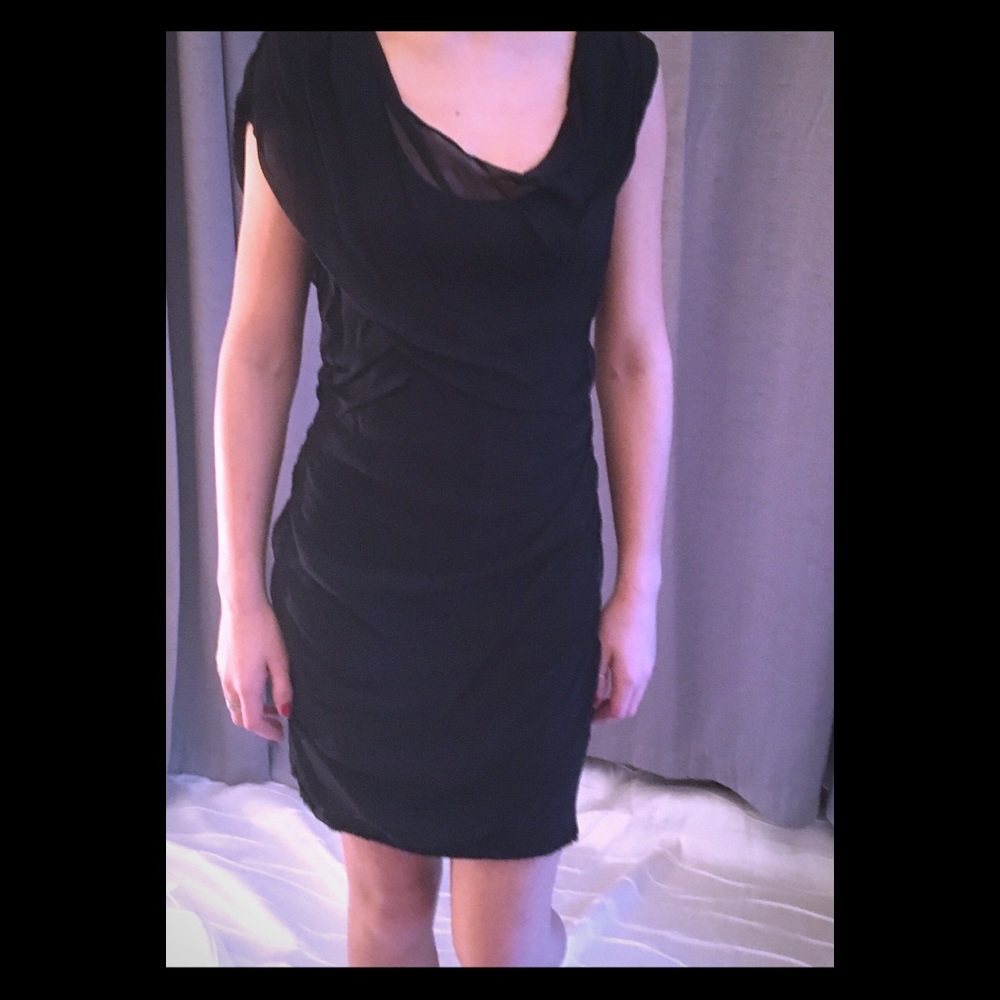 Maloom black chiffon style shift sleeveless dress